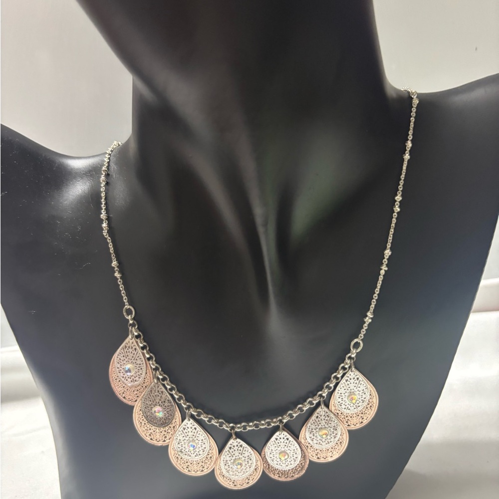 Two-Tone Teardrop Necklace